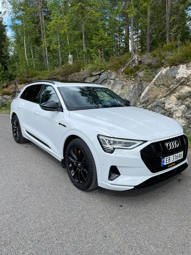 WAUZZZGE0LB022203 2020 AUDI E-TRON-1