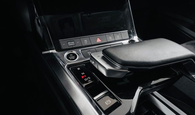 2021 AUDI E-TRON - 7