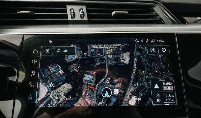 2021 AUDI E-TRON - 17