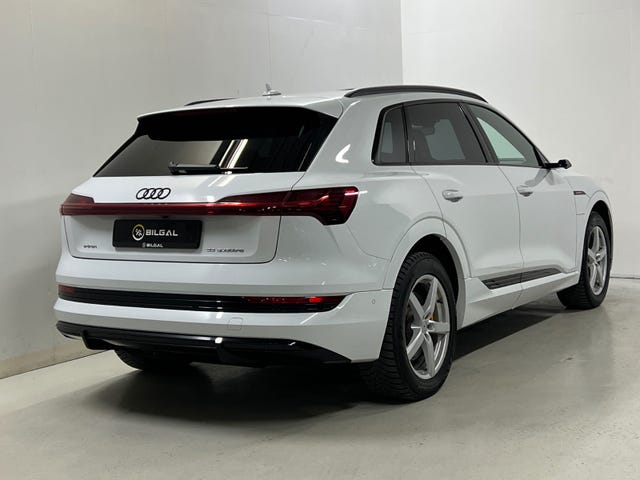 2021 AUDI E-TRON - 12