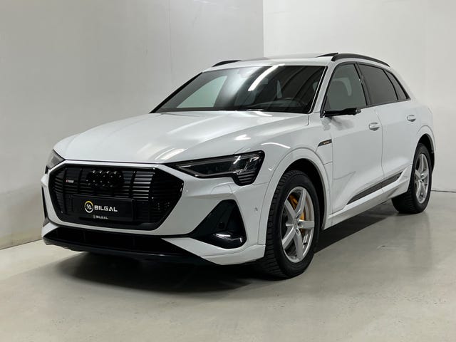 WAUZZZGE0MB025829 2021 AUDI E-TRON-3