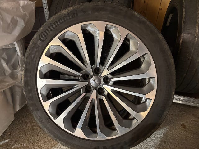 2020 AUDI E-TRON - 34