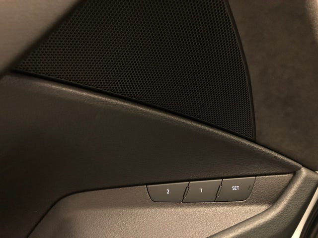 2020 AUDI E-TRON - 16