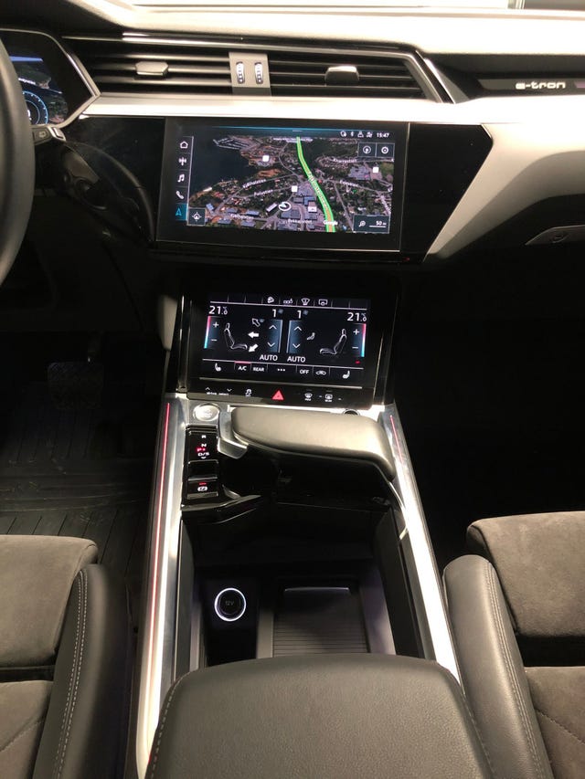 2020 AUDI E-TRON - 49