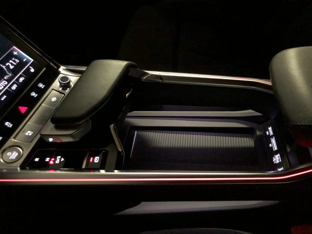 2020 AUDI E-TRON - 46