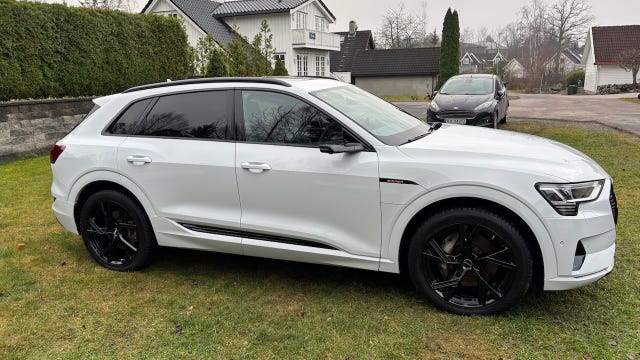 WAUZZZGE0LB004638 2020 AUDI E-TRON-4