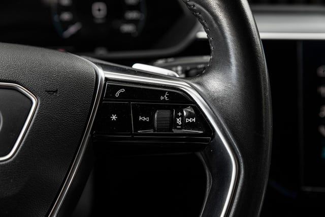 2020 AUDI E-TRON - 38