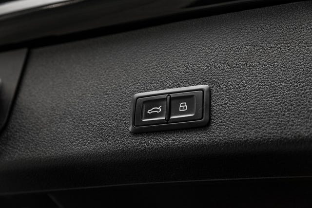 2020 AUDI E-TRON - 30