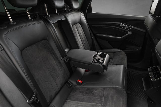 2020 AUDI E-TRON - 24