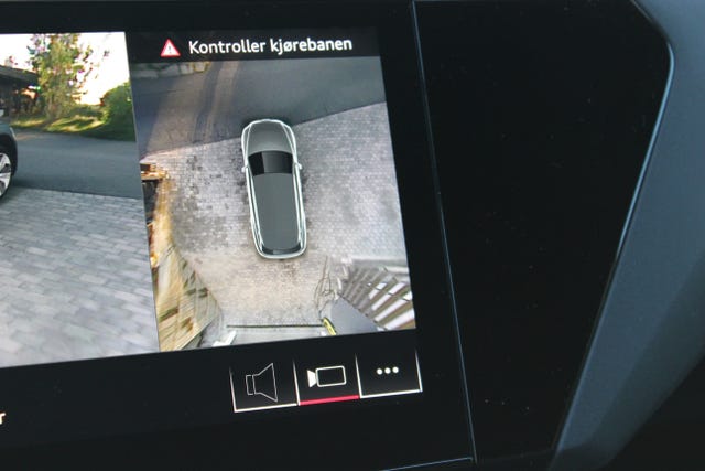 2020 AUDI E-TRON - 37