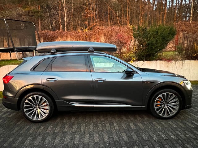 WAUZZZGE6LB021203 2020 AUDI E-TRON-5