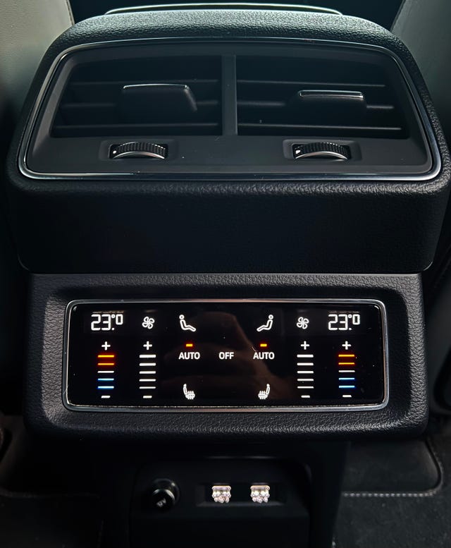 2020 AUDI E-TRON - 31