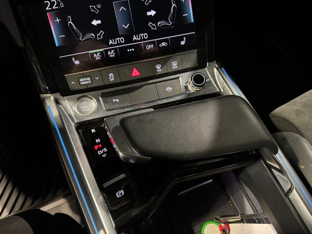 2020 AUDI E-TRON - 13