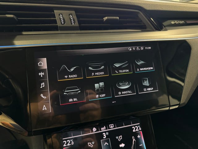 2020 AUDI E-TRON - 15