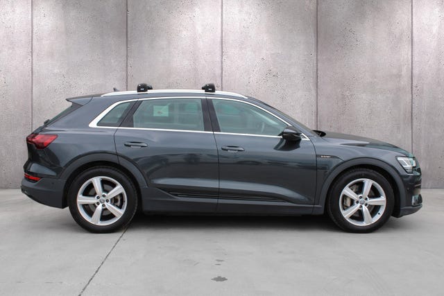 WAUZZZGEXLB014383 2020 AUDI E-TRON-3