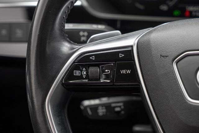 2020 AUDI E-TRON - 15