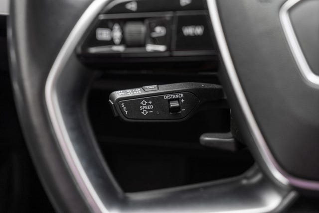 2020 AUDI E-TRON - 18