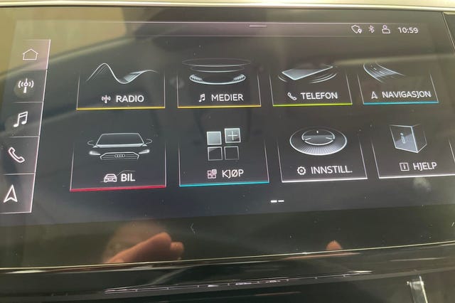 2020 AUDI E-TRON - 35