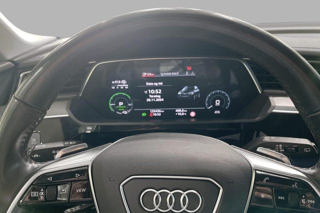 2020 AUDI E-TRON - 10