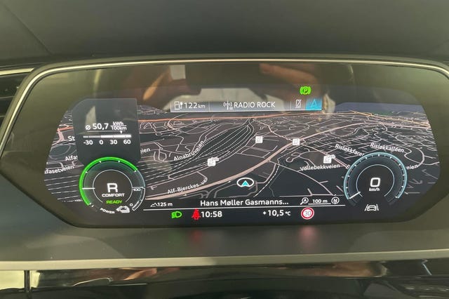 2020 AUDI E-TRON - 33