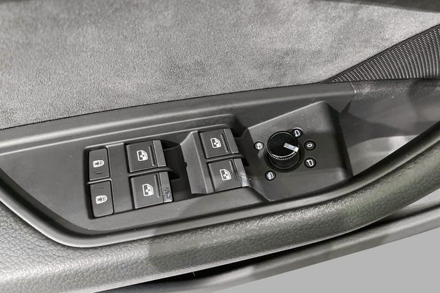 2020 AUDI E-TRON - 25