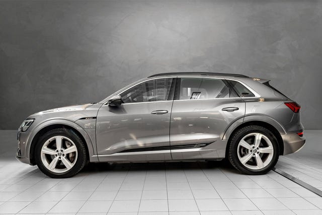WAUZZZGE3LB006271 2020 AUDI E-TRON-4