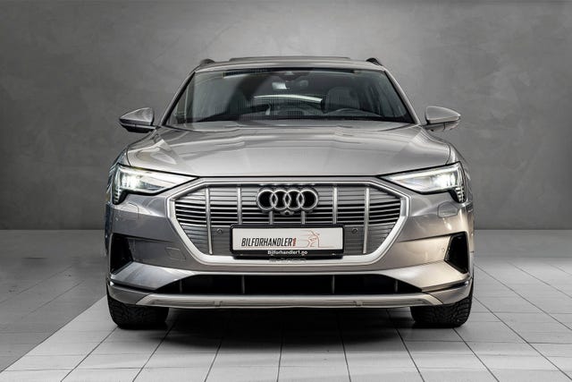 WAUZZZGE3LB006271 2020 AUDI E-TRON-2