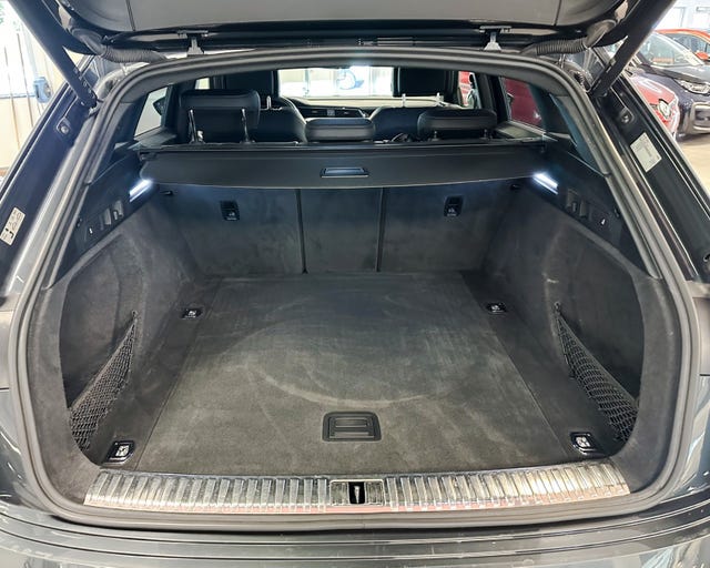 2021 AUDI E-TRON - 8