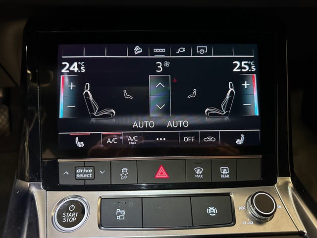 2021 AUDI E-TRON - 32