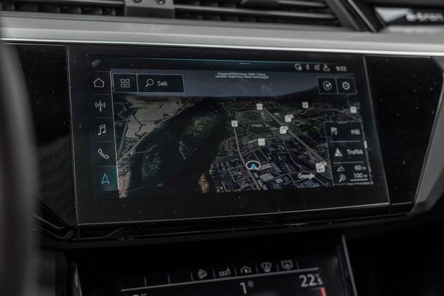 2020 AUDI E-TRON - 20