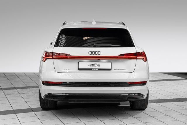WAUZZZGE7LB005009 2020 AUDI E-TRON-3