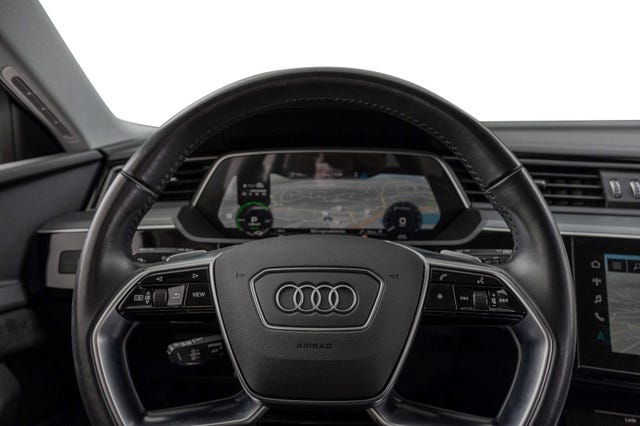 2020 AUDI E-TRON - 13