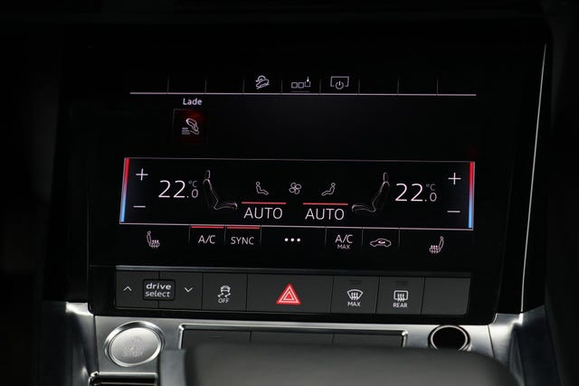 2020 AUDI E-TRON - 18