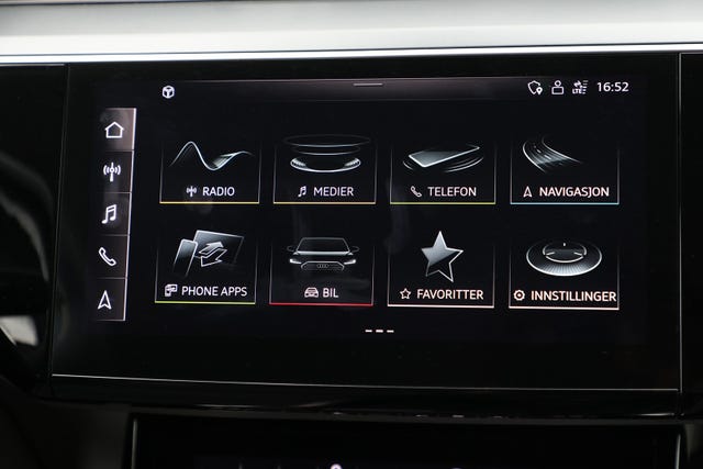 2021 AUDI E-TRON - 26