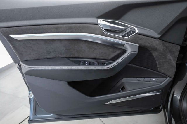 2021 AUDI E-TRON - 13