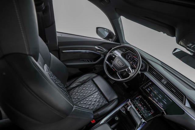 2021 AUDI E-TRON - 37