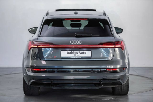 2021 AUDI E-TRON - 9