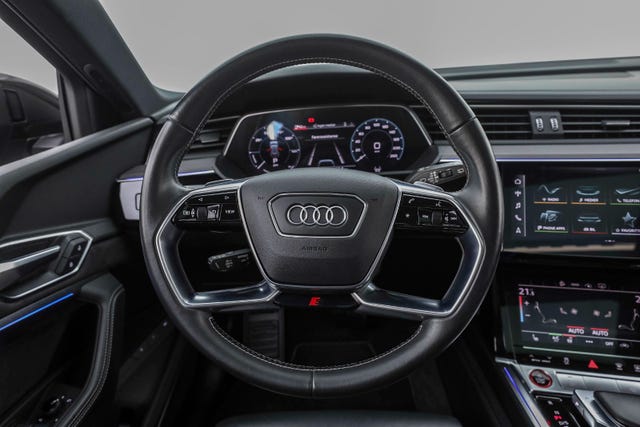2021 AUDI E-TRON - 17