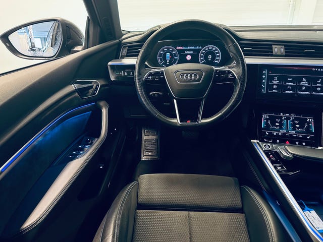 2021 AUDI E-TRON - 10