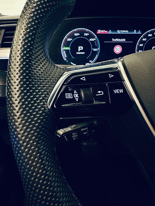 2021 AUDI E-TRON - 17