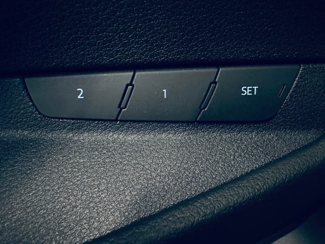 2021 AUDI E-TRON - 23