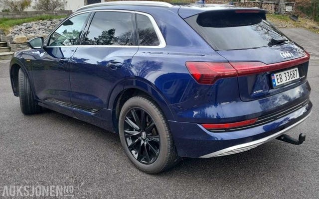 WAUZZZGE6LB017863 2020 AUDI E-TRON-5