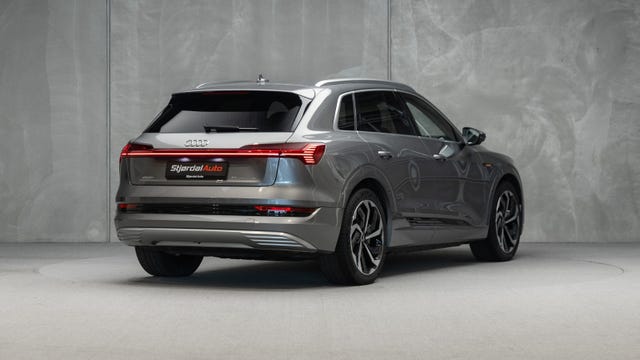 2021 AUDI E-TRON - 9