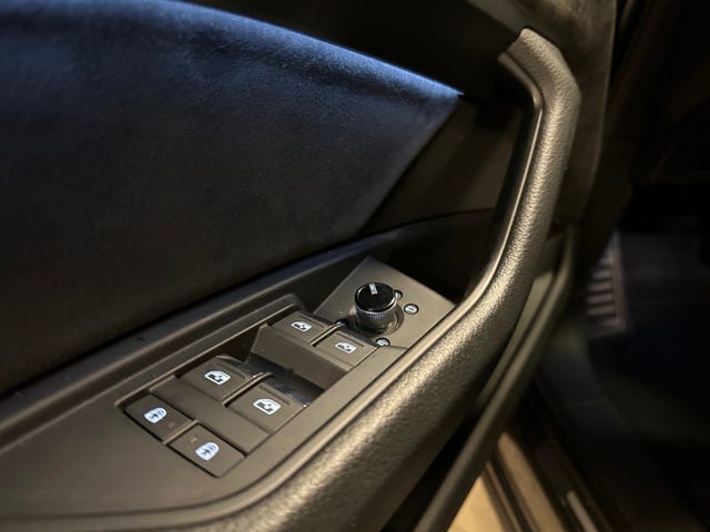 2020 AUDI E-TRON - 41