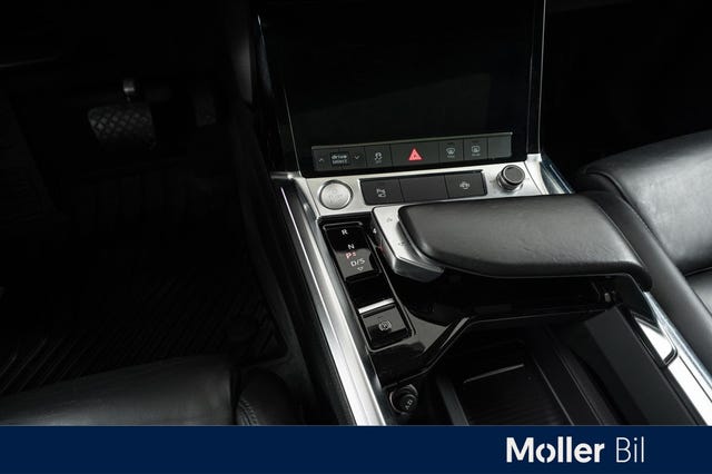2020 AUDI E-TRON - 11