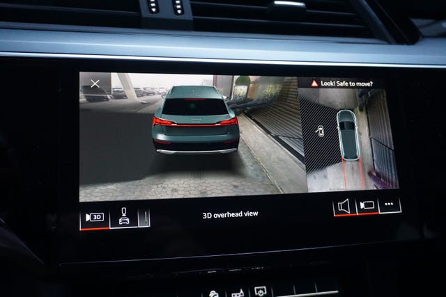 2020 AUDI E-TRON - 13