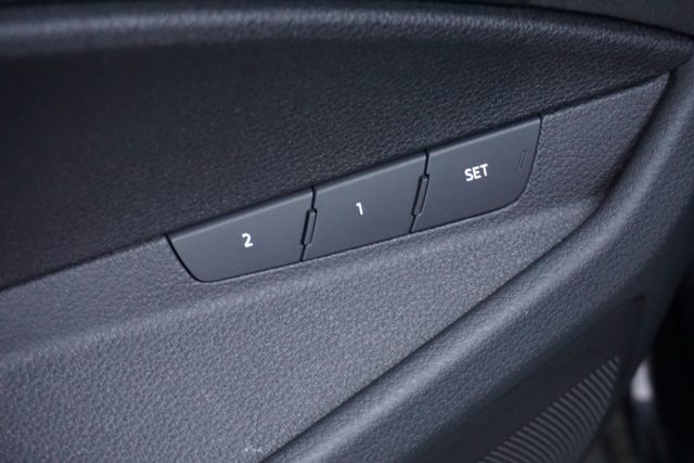 2020 AUDI E-TRON - 16