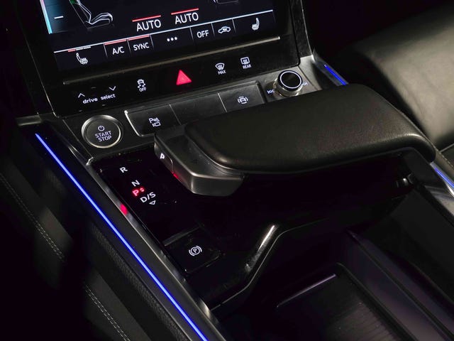 2020 AUDI E-TRON - 41