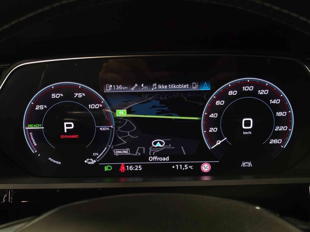 2020 AUDI E-TRON - 36