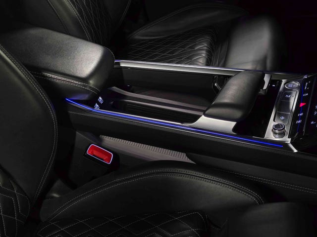 2020 AUDI E-TRON - 40